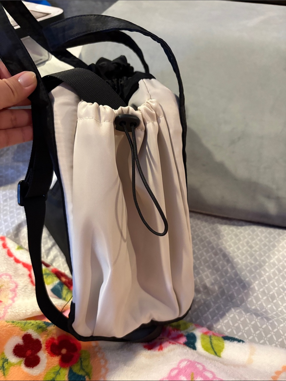 ⭐️ Star Drawstring Bag - Picture 4 of 7